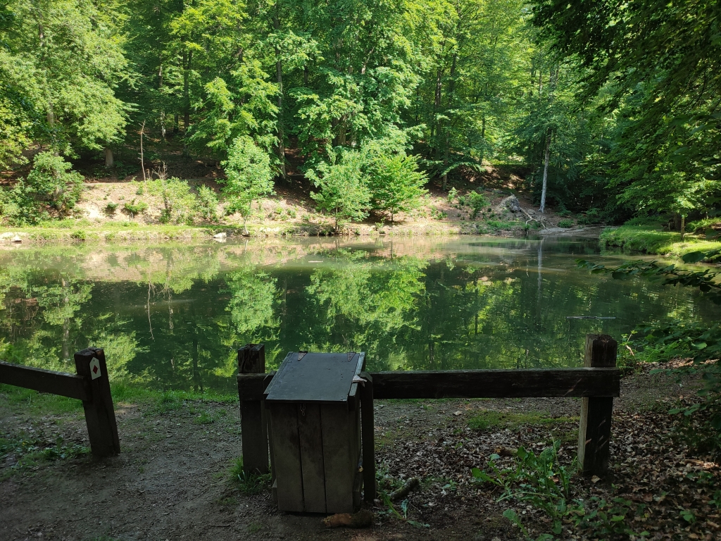 Etang du Diable Château